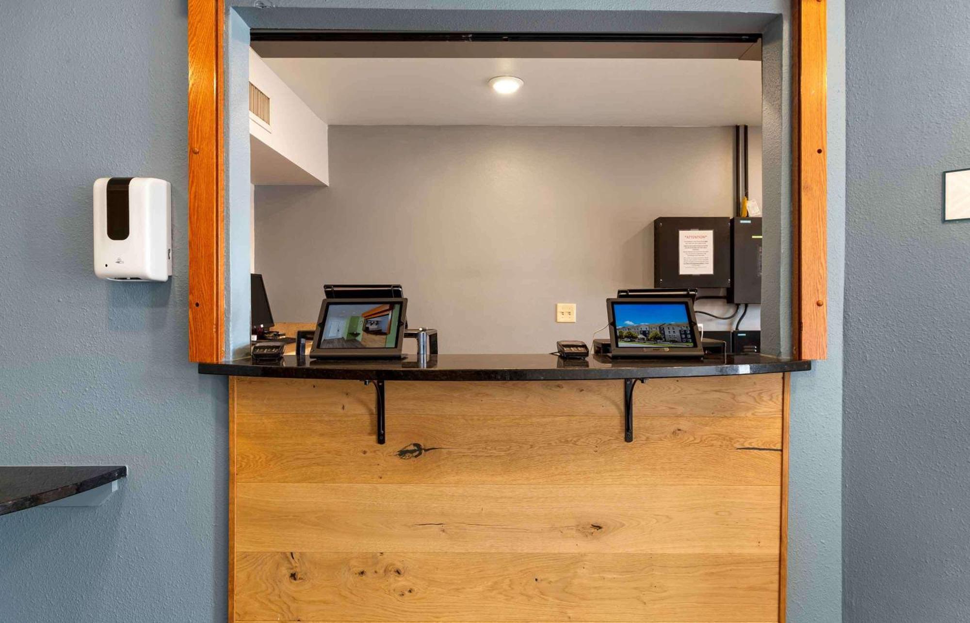 Extended Stay America Select Suites - Cincinnati - شارونفيل المظهر الخارجي الصورة